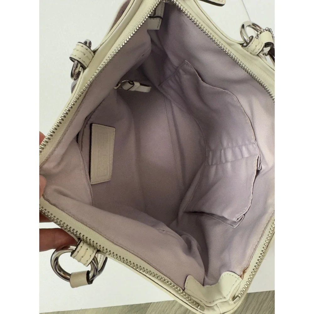 Coach Horse and Carriage Tote Bag Womens Medium Purple Good F14482 Sateen Purse